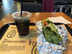 -油梨树 AVOCADO TREE(亮马桥店)