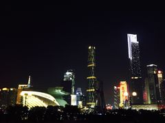 -广州周大福金融中心