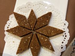 -美食村花园餐厅
