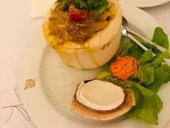 -Thai Pothong Restaurant
