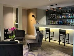 -曼谷一号酒店(深圳龙华大浪商业中心店)