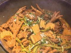 -山河屯铁锅炖(哈西站店)