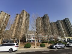 -梦东方未来世界航天主题乐园