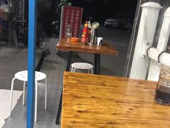-小梁哥云吞面(黄贝岭店)