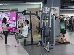 -超鹿运动(五四路恒力城店)