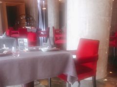 -粤尚腾香居中餐厅(首都机场希尔顿店)