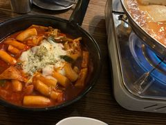 韩式炒年糕-富乐满韩国正宗炸鸡韩国料理(虹泉路店)