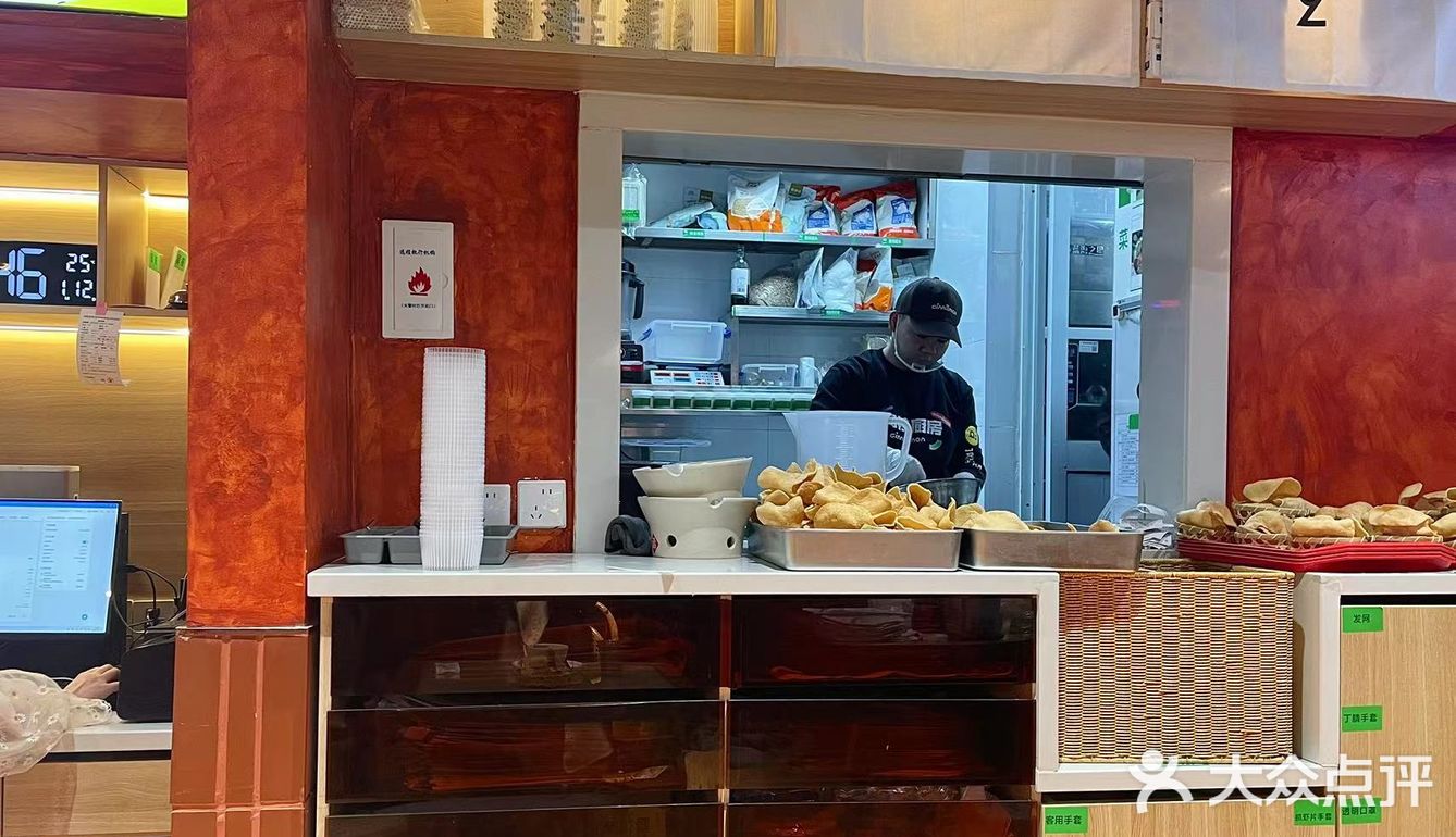 下沙龙湖新开业就排队的肉桂厨房！🍢