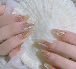 -悦指间美甲美睫