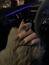 -Momo nail 日系美甲