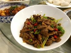 小炒黄牛肉-九头鸟酒家(四道口店)