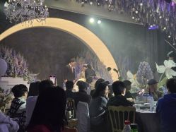 -花嫁丽舍婚礼殿堂(世博江景店)