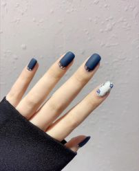 -苏彩·皮肤管理美甲美睫