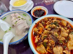 -丁太婆老妈蹄花(人民公园非遗总店)