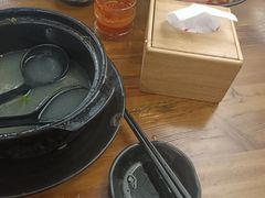 -丽虹云南过桥米线(兴工街店)