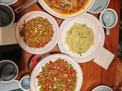 -钟掌勺忘不了地道湘菜(新天地假日广场店)