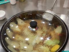 -屯老二农家铁锅炖·行业领军者(梅江店)