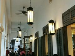 大堂-星巴克臻选(广州沙面店)