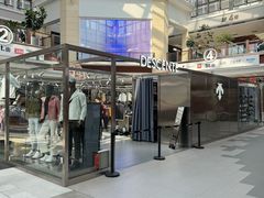 -王府井奥莱棋盘山小镇