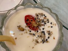 酸奶-马尔龙新疆饭店·清真(瑞景店)