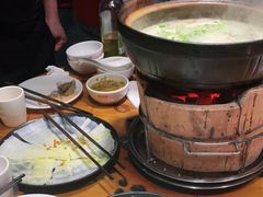 -捞围鲜·港式打边炉(海阳路店)
