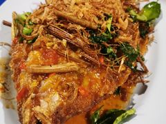 泰式甜辣烤鲈鱼-Ruam Saep Yok Khok Som Tam