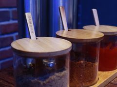 自助调料-三个蒙古大叔羊肉串(大宁店)