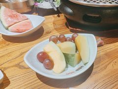 -金刚山黑牛炭火自助烤肉(西大望路店)