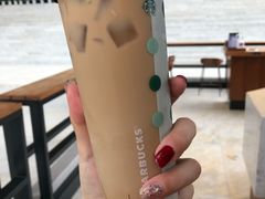 燕麦拿铁-星巴克(深圳音乐厅店)