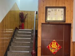-芦茨金富饭庄·25年老字号·专做稻草鸡