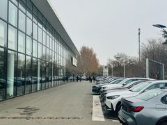 -北京京宝行宝马4S店(闵庄路店)