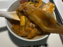-魏铭鱼头捞饭(晋阳路店)