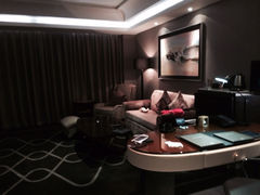 iphone_upload_pic-上海虹桥祥源希尔顿酒店