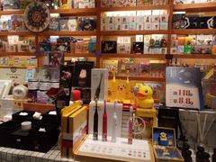 -西西弗书店&矢量咖啡(凯德晶萃广场店)