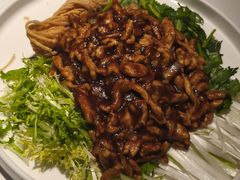 -小桃红·东北菜·春饼烤鸭(南阳湖街店)