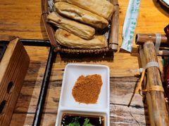 -老滇山寨•云南特色菜•地方菜•民族风情歌舞表演(金碧店)