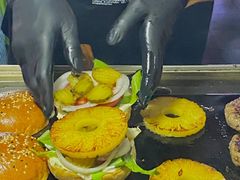-The Habit Burger Grill 哈比特汉堡(复兴soho店)