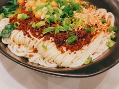 -咪咪川菜(太乙路店)
