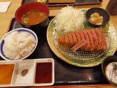 -牛カツ京都勝牛(河原町蛸薬師店)