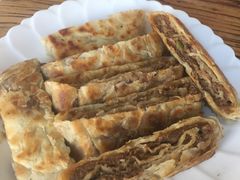 -溢心园香河肉饼总店