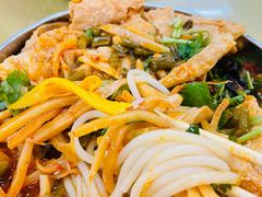 -红鼻子桂林米粉(金唐新光界店)