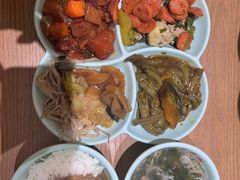 -晓宇盒饭(民安街店)