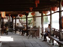 -丝绸小镇荻港古村