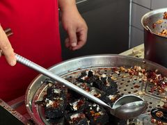 -黑色经典臭豆腐·湖南特产(步行街店)