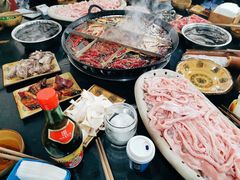 红汤锅底-渝杨胖娃老火锅(中兴路店)