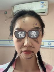 体验前-伊美康医疗美容·抗衰中心