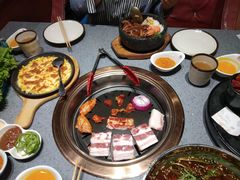 -金迈圆烤肉餐厅(维多利店)