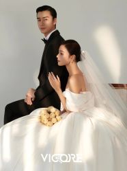 -雪中彩影婚纱摄影·微光艺术中心