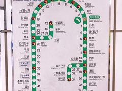 -梨大女人街