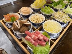 -聚汇三少·龙虾·中餐厅(莫邪路新天地店)